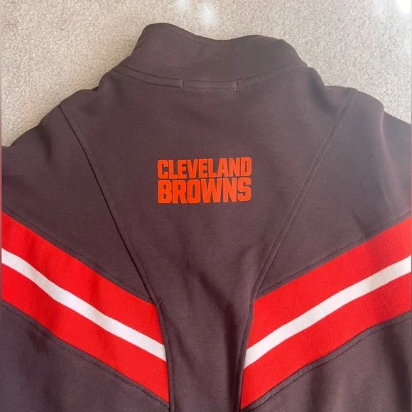 Cleveland Browns full zip sweatshirt - Picture 3 of 3